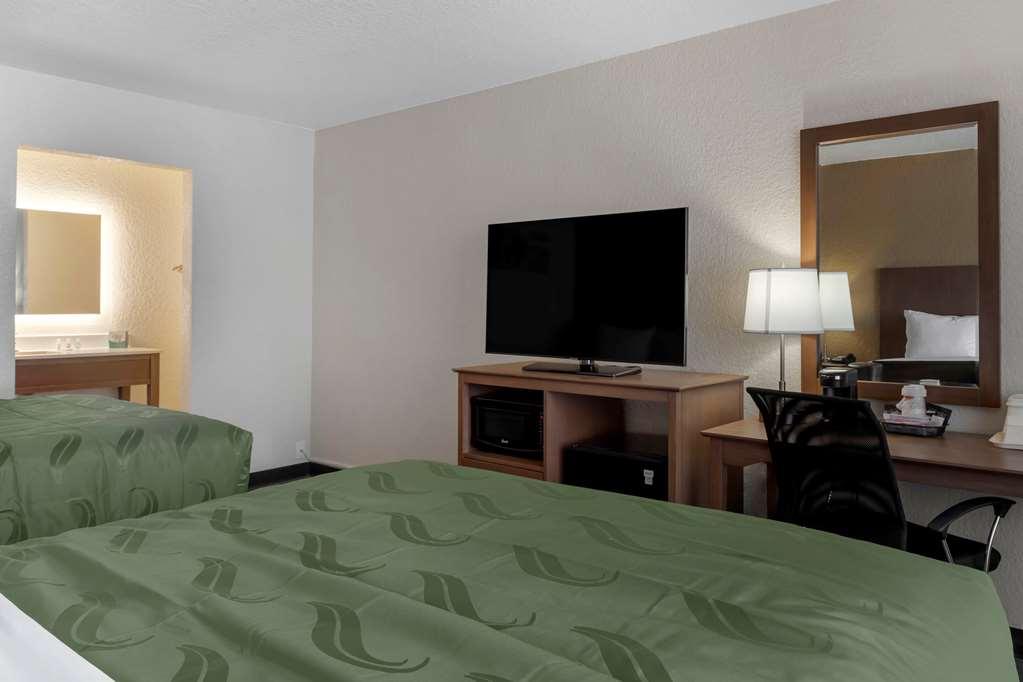 Quality Inn Saint Petersburg North-Tampa Bay Værelse billede